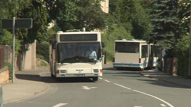 Prävention: Vorderste Bus-Tür bleibt geschlossen
