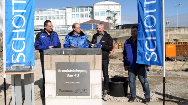 Grundsteinlegung für neues Bürogebäude bei SCHOTT