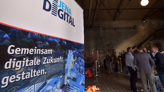 Digi:TALK: Digital-Tipps für die Krise und für später