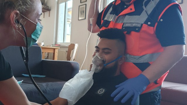 EAH-Studenten im Praxiseinsatz am Universitätsklinikum Jena 