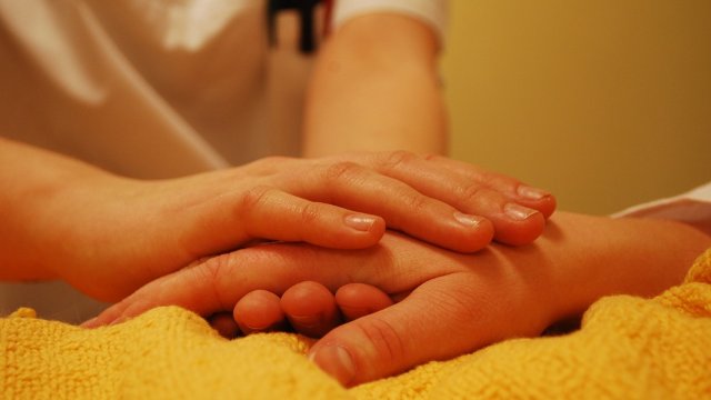 Berufsbilder modernisiert - Drei Pflegeberufe, eine Ausbildung