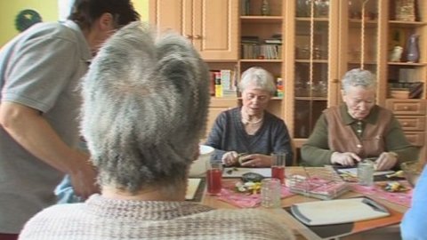 Begegnungseinrichtungen für Senioren öffnen wieder 