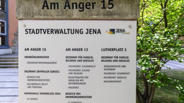 Dezernate und Eigenbetriebe bieten kompletten Service an