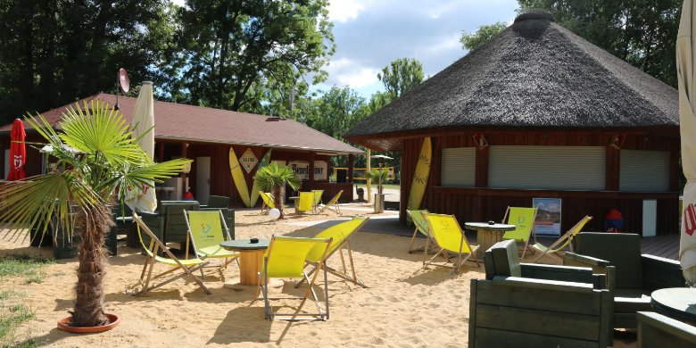 Strandbar „Strandschleicher“ seit heute geöffnet Strandbar „Strandschleicher“ seit heute geöffnet