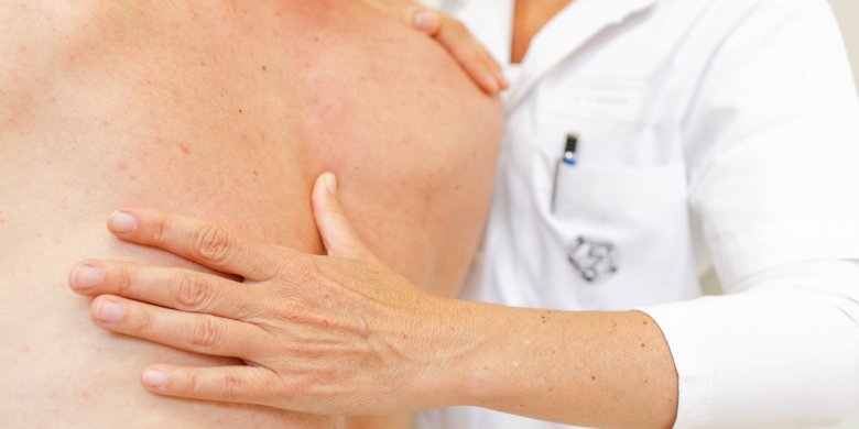 Behandlung von Schmerz-Patienten 