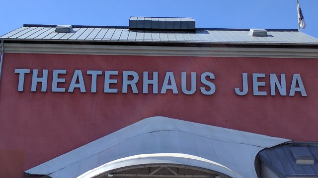 Theaterhaus: Sommerspektakel „Urlaub in Deutschland“