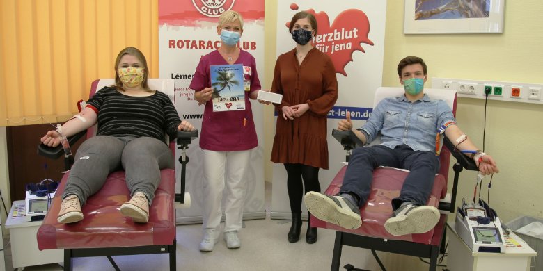 Mit UKJ-Blutspende in den Sommer starten 