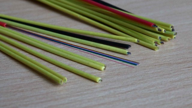 115 Kilometer Kabel für schnelleres Internet