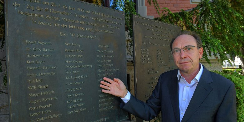 75 Jahre „Zug der 41 Glasmacher“