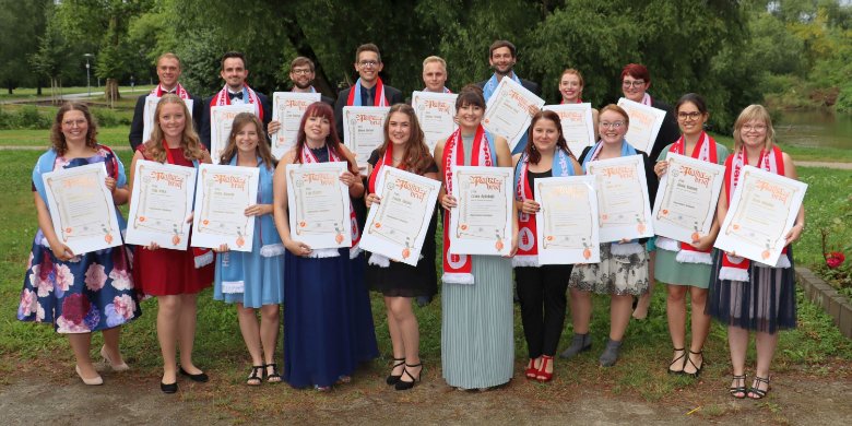 Zeugnisse für Augenoptiker