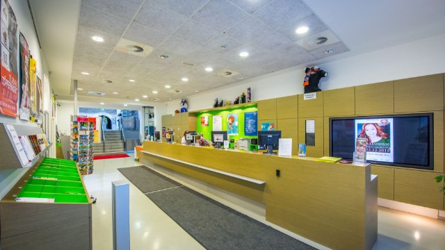 Jena Tourist-Information wieder komplett geöffnet