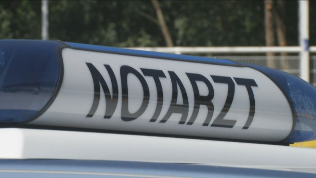 Roller-Fahrer bei Unfall verletzt