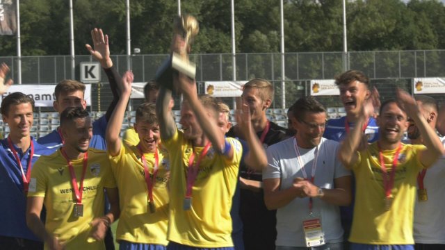 FC Carl Zeiss Jena gewinnt Thüringer Pokalfinale gegen FSV Martinroda mit 8:2