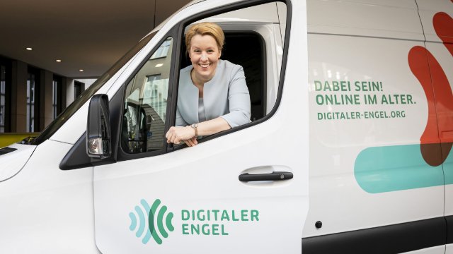 Infomobil Digitaler Engel macht Station in Stadtroda