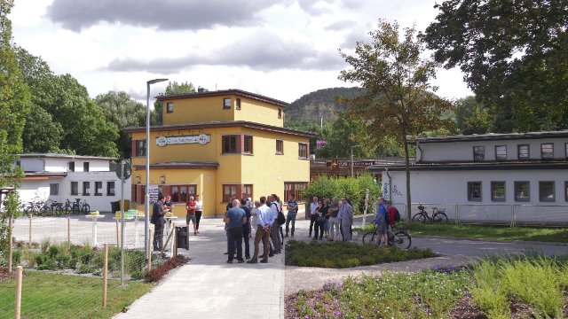 Symbolische Einweihung Burgauer Weg