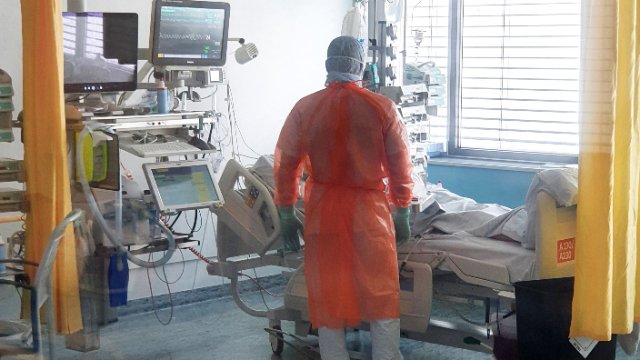 COVID-19: Hydrokortison senkt die Sterblichkeit 