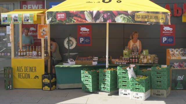 Regional unterwegs: Wie ein REWE-Markt mit Erzeugern aus dem Umland kooperiert