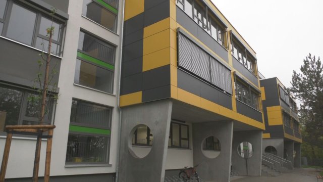 Investition: Die Freie berufsbildende Schule Jena wurde nach