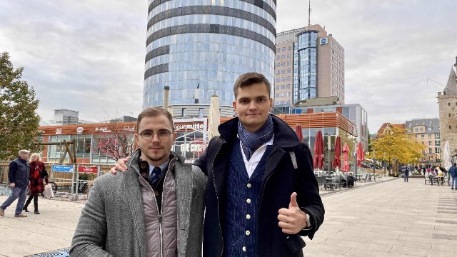 Jenaer Studenten gewannen Deutsche Debattiermeisterschaft