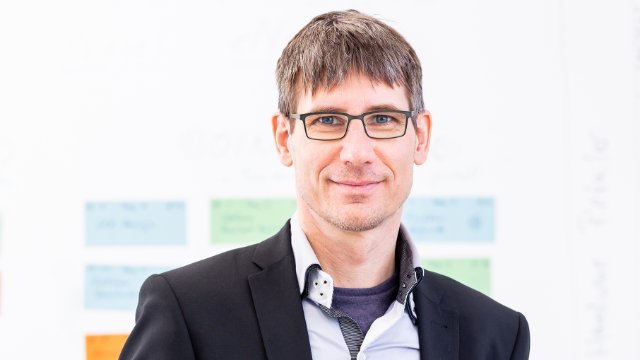 Gemeinschaftsprojekt von Sozialer Arbeit und Informatik erhält 940 000 Euro 