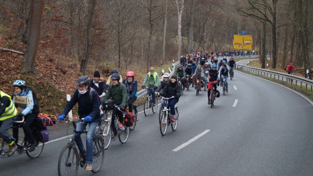 Fahrraddemo von Jena nach Erfurt 