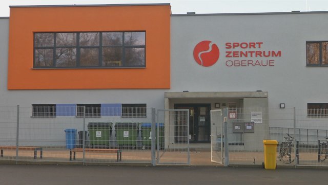 Funktionsgebäude: In der Oberaue entstand ein Neubau für Mannschaften und Platzwarte   