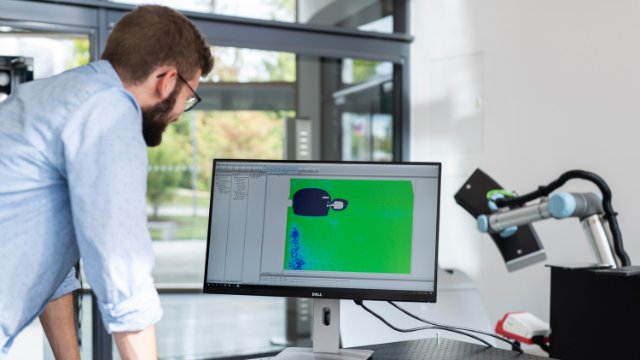 Roboterassistent versteht menschliche Gesten 