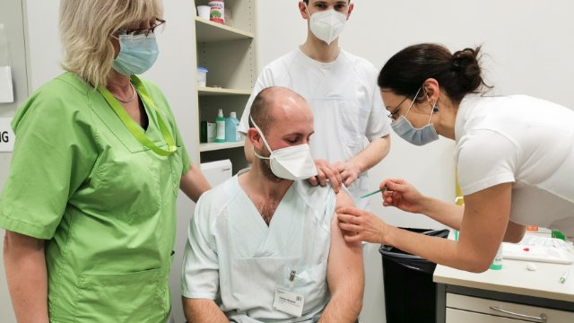 1 000 Corona-Impfungen am Uniklinikum