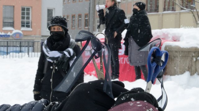 Erneut Mahnwache der Friseure und Kosmetiker 