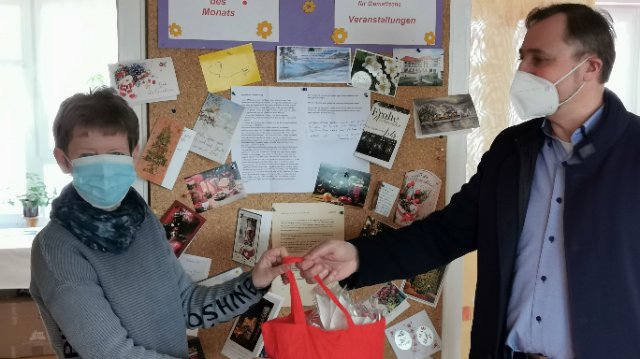 Landtagsabgeordneter übergab FFP2-Masken