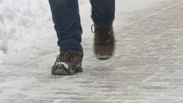 Steinkreuz nur zu Fuß erreichbar