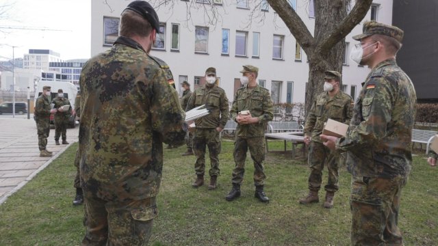 Verabschiedung: Für einige Bundeswehrsoldaten endete der Corona-Hilfseinsatz in Jena