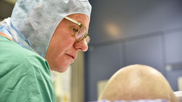 Hypnose hilft bei chirurgischen Eingriffen