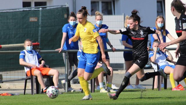 FCC-Frauen gewinnen gegen VfL Wolfsburg
