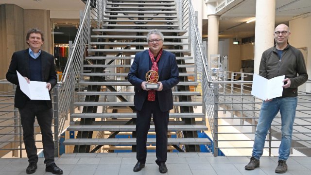 Preis zur Erforschung von Rechtsradikalismus gestiftet