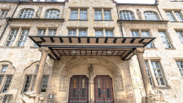 Tafel für Mediziner in Bachstraße entfernt