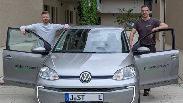 Studierendenwerk Thüringen nutzt E-Auto
