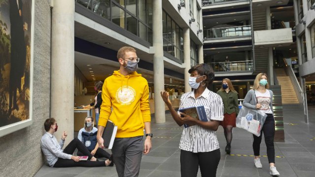 Trotz Corona sehr gute Noten für die Uni Jena