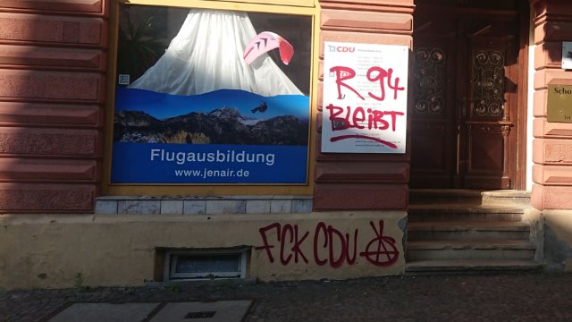 CDU-Geschäftsstelle mit politischen Parolen beschmiert