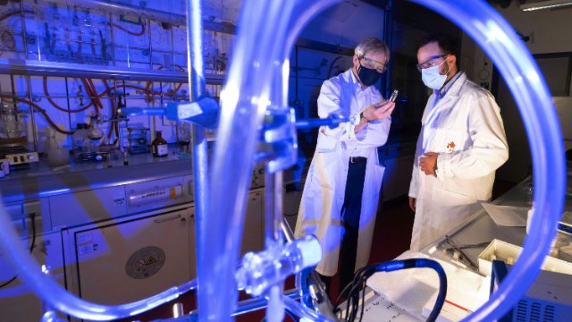 Wasserstoff mit weniger Energie erzeugen