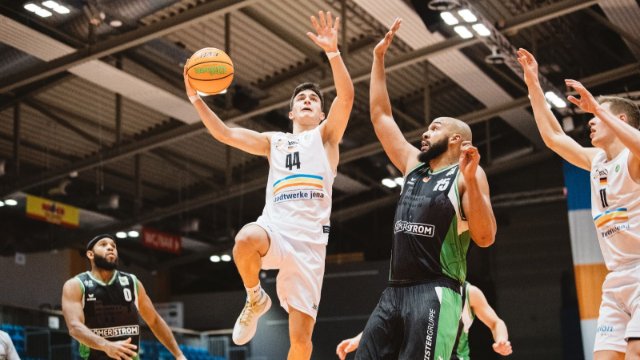 Science City:  Gespräche mit Trainerkandidaten