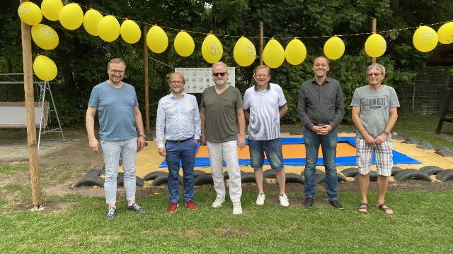 Neues Bodentrampolin am Westsportplatz