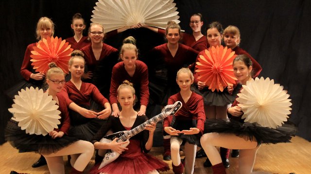 Picknick Dance Konzert des Show-Balletts Formel I