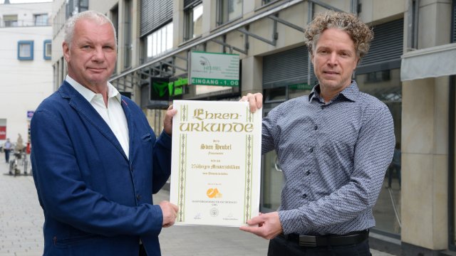 Ehrenurkunde zum 25. Meisterjubiläum