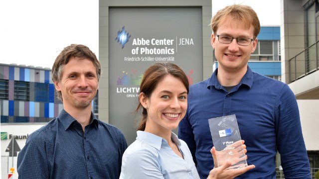 Physikteam mit hochdotiertem Innovationspreis ausgezeichnet