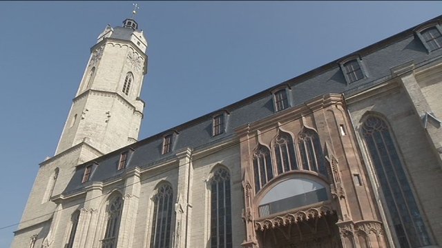 Junge Solistinnen musizieren in der Stadtkirche