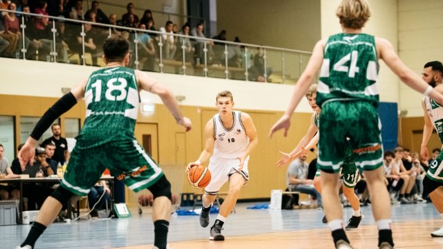 Julian Foerster bleibt Culture City Weimar treu