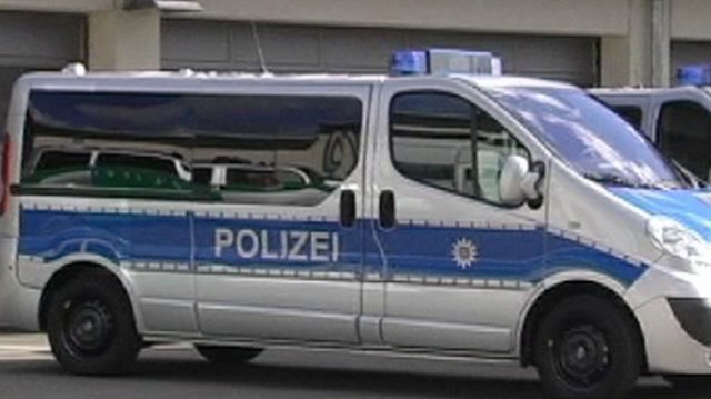 Parfüm aus Drogerie gestohlen