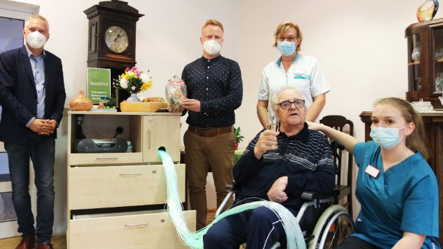 800 Euro für DRK-Seniorenheim „Am Kleinertal“