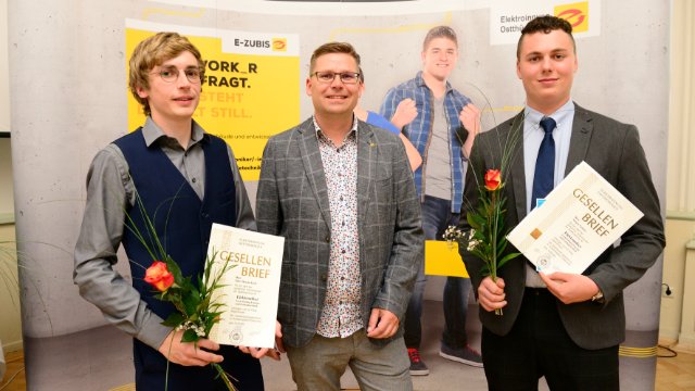 Elektrohandwerk begrüßte 22 Junggesellen